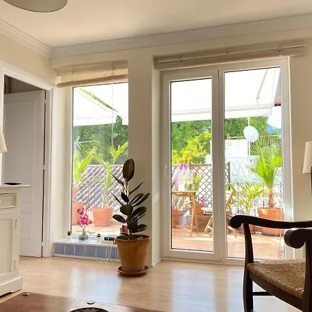 Apartment Big Terrace Penthouse In Old Town